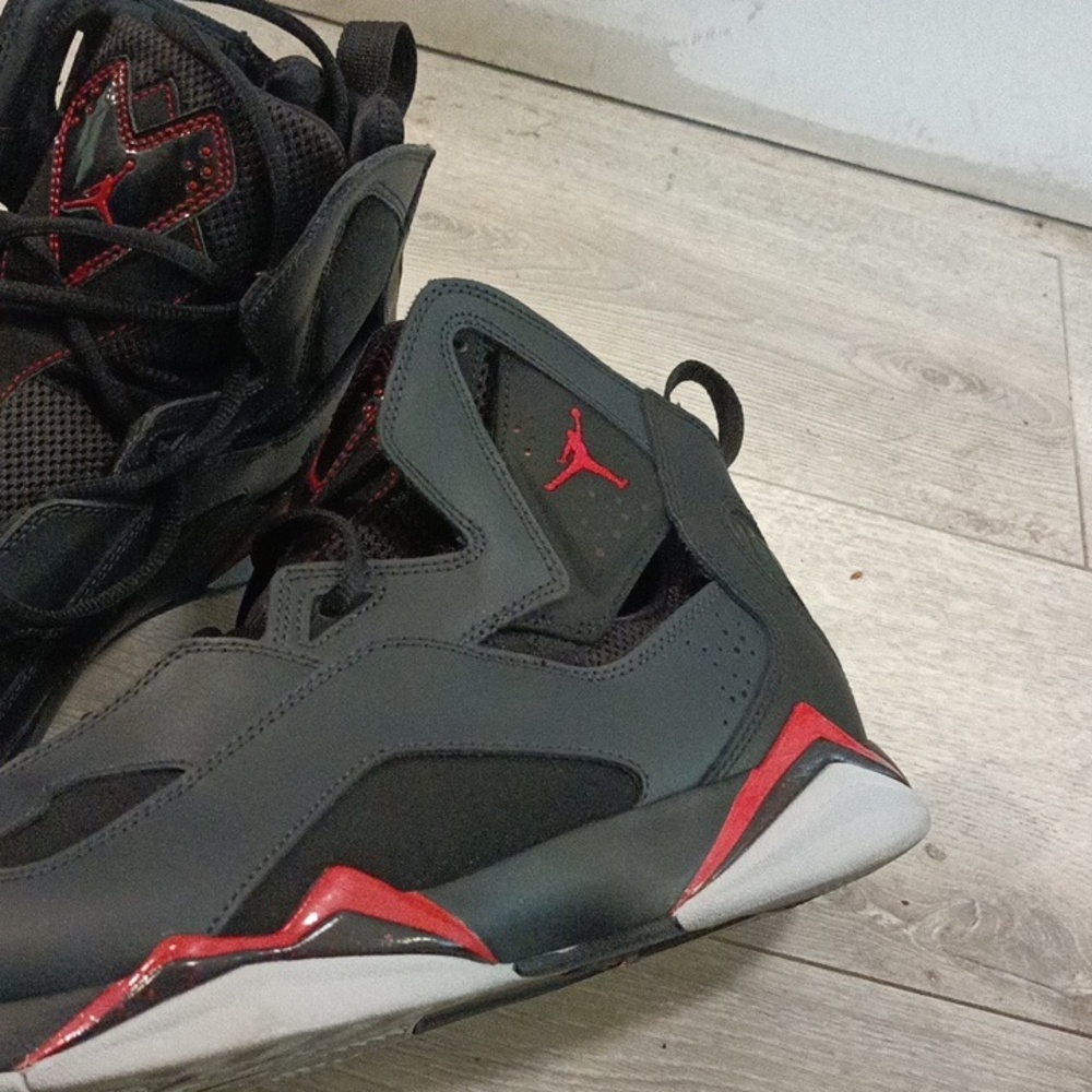 Jordan True Flight - image 2